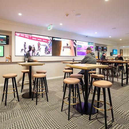 Northside Hotel Albury Lavington Exterior foto